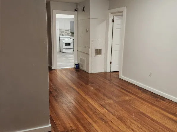 319 N Salina St #36, Syracuse, NY 13203