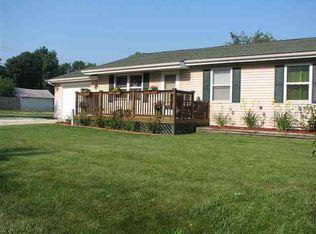 1418 E Washington St, Clinton, IL 61727