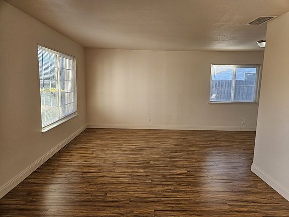 2nd image of 9925 Bexley Dr