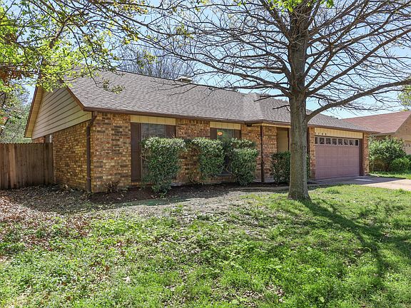2nd image of 2508 Arapaho Dr