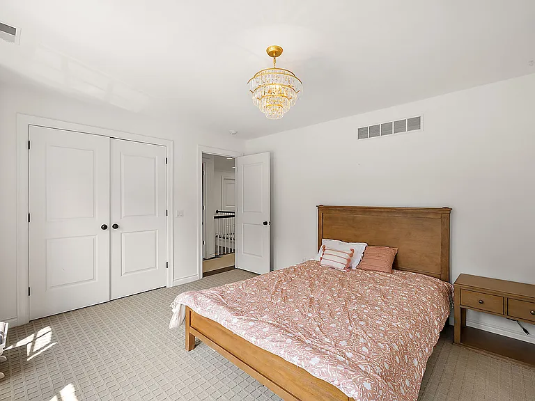 699 Abbey Rd — Photo 20