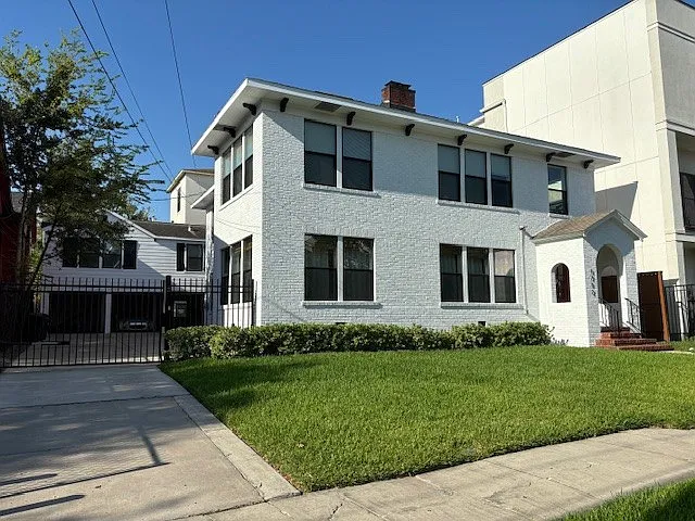 Building Photo - 1712 Blodgett St #2