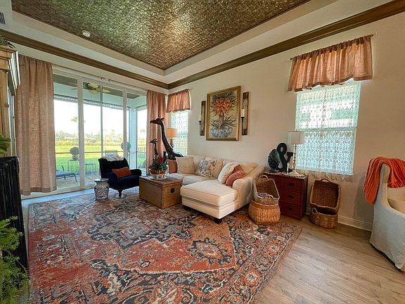 2nd image of 9405 SW Pepoli Way
