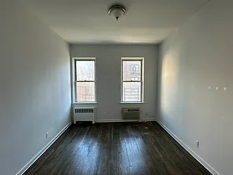 Rented by Eric Goodman Realty Corp