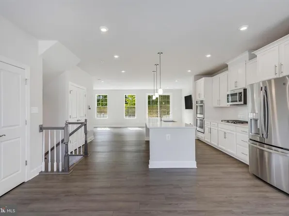 3817 Polo Pl, Upper Marlboro, MD 20772
