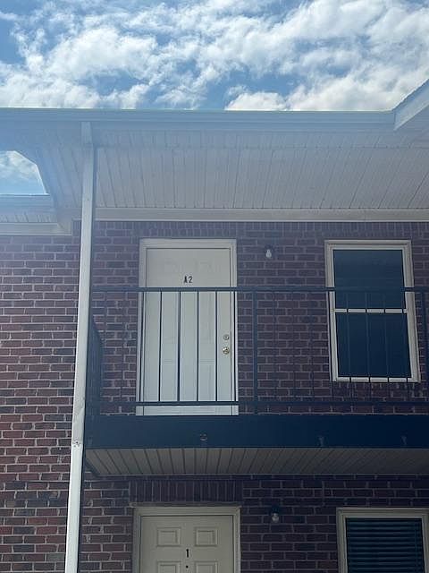 1st image of 326 Battle Ave APT A2