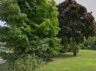 529 Pipestone St, Benton Harbor, MI 49022
