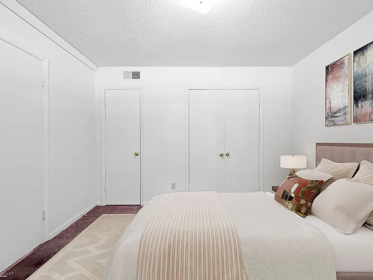 Townhomes @ Humboldt Village — Photo 7