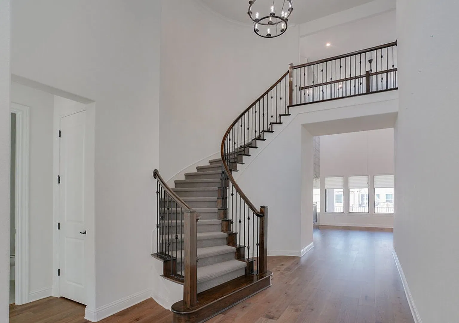 4529 Port Bari Dr, Leander, TX 78641 — Photo 2