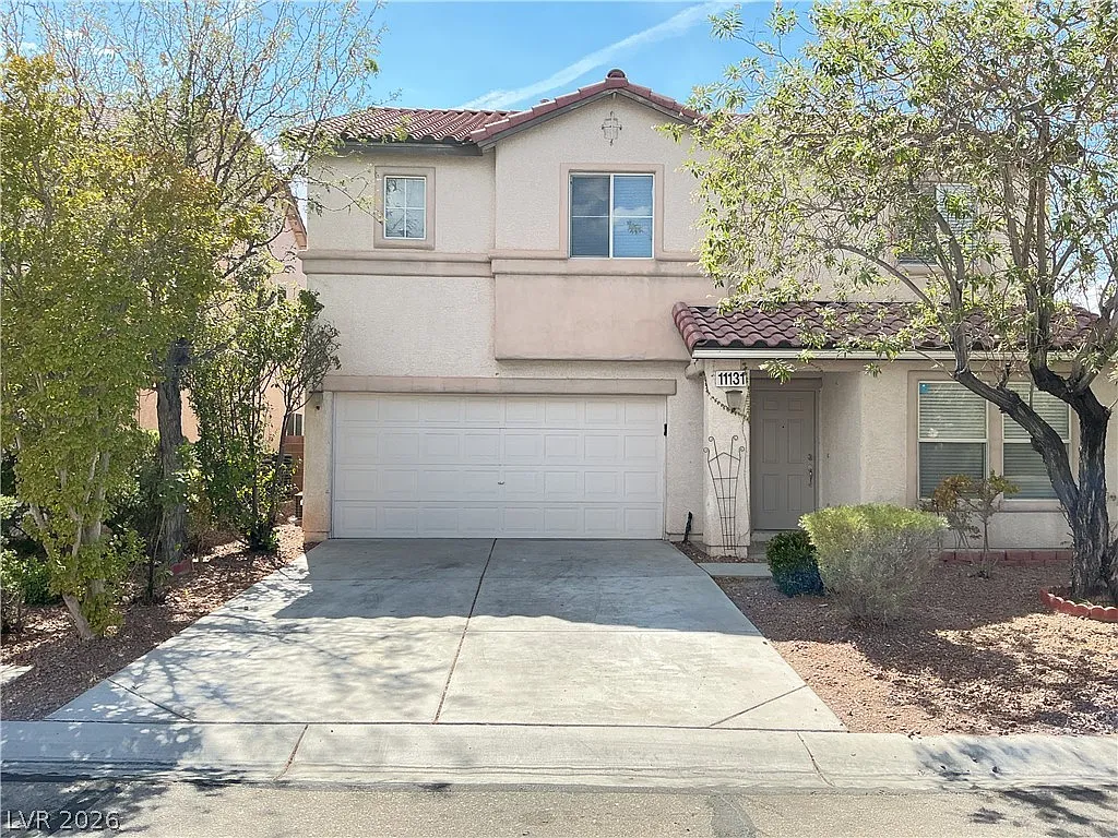 4 bed, 3.0 bath, 2320 sqft, $2,145 — Photo 1