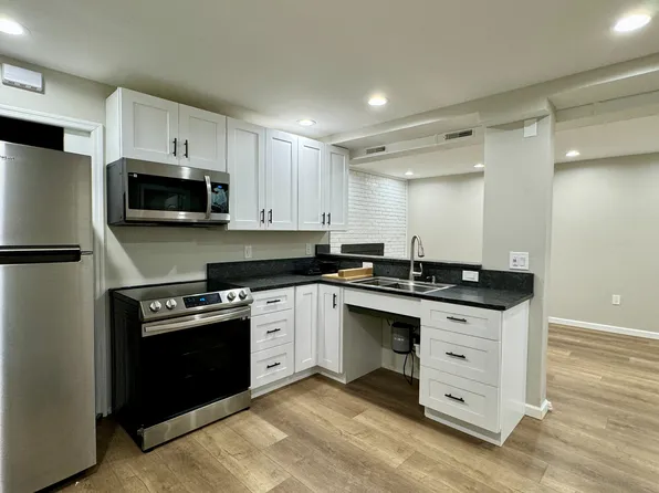 4313 Katie Kim Ln APT B, Ooltewah, TN 37363