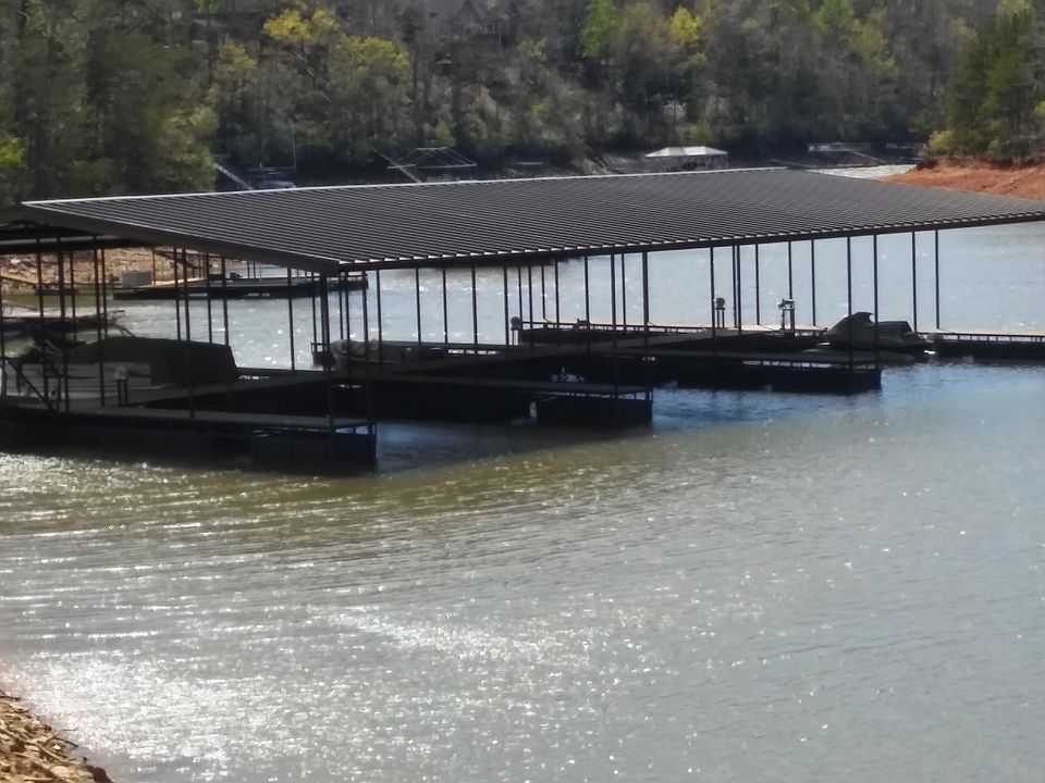 1st image of 6016 Barefoot Dr