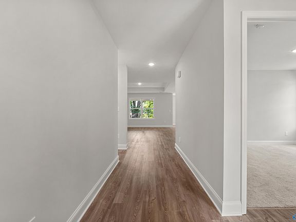 5th image of 170 River Pointe Dr