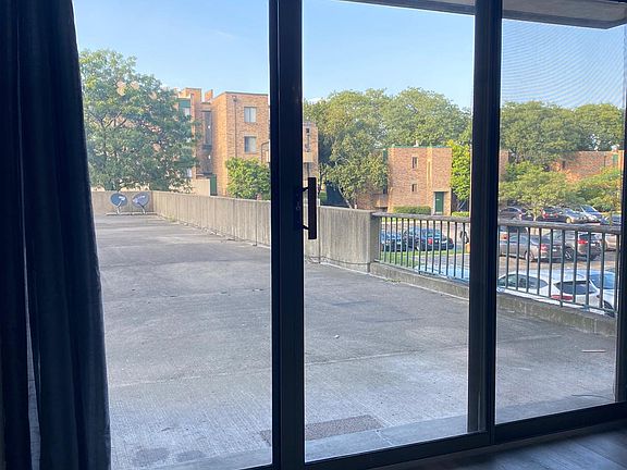 4th image of 1919 Prairie Sq Unit 123