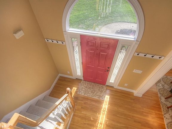 5th image of 112 Mallard Dr
