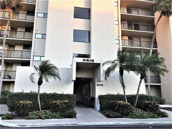 3rd image of 2616 Cove Cay Dr Unit 902