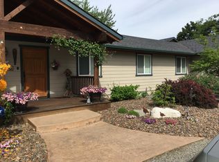 6487 N Davenport St, Dalton Gardens, ID 83815