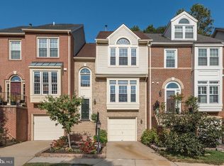 12016 Lisa Marie Ct, Fairfax, VA 22033