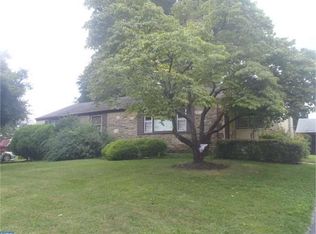 514 Smithfield Ave, Philadelphia, PA 19116