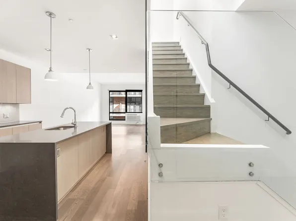 148 1st Street image 176 of 204