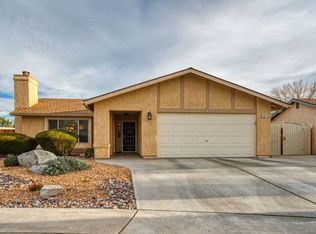 204 N Gwen Dr, Ridgecrest, CA 93555