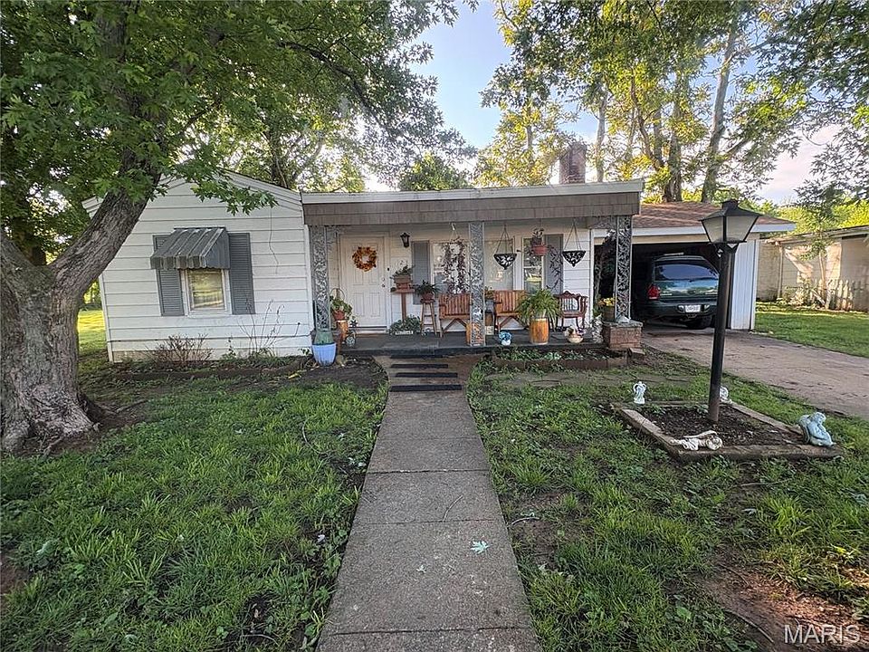 1st image of 623 Camilla St