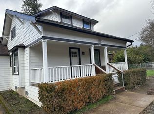 38415 McKenzie Hwy, Springfield, OR 97478