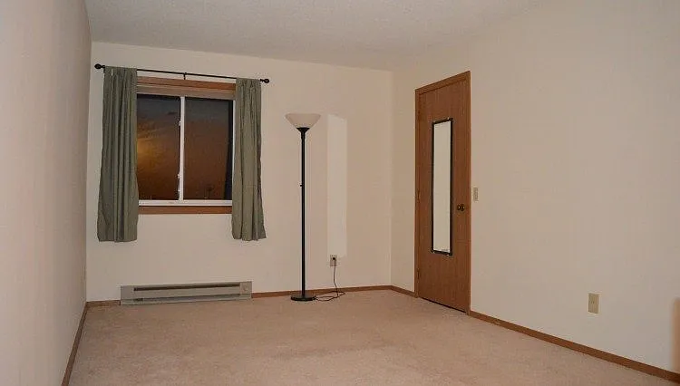 1002 N Sunnyvale Ln #G — Photo 11