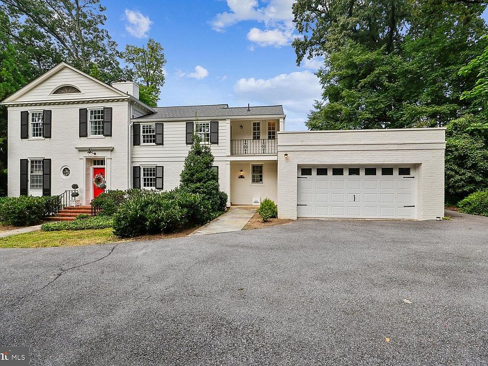 1st image of 4009 Beverly Rd