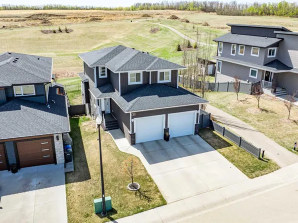 19 Vanveller Way, Sylvan Lake, AB T4S 0M4