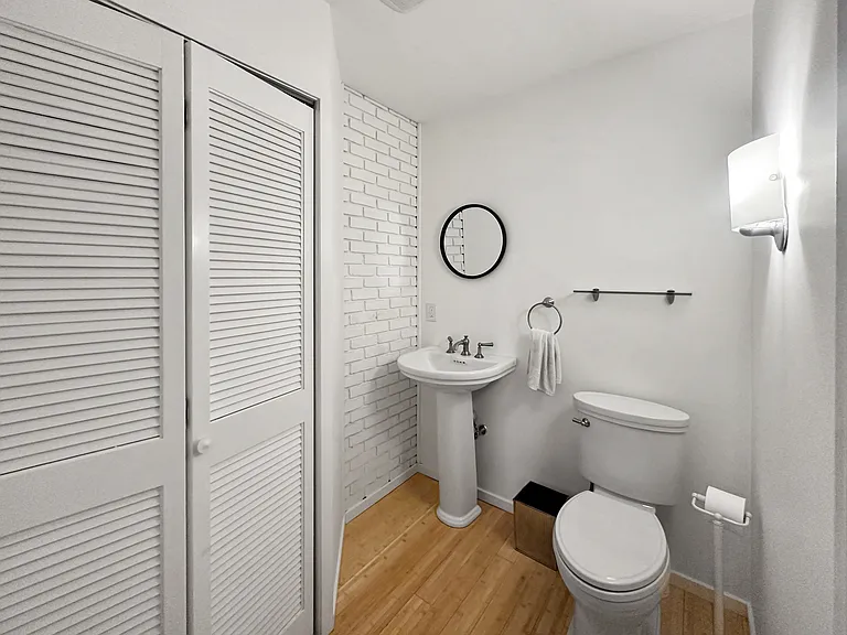 250 Pine Tree Ct — Photo 20