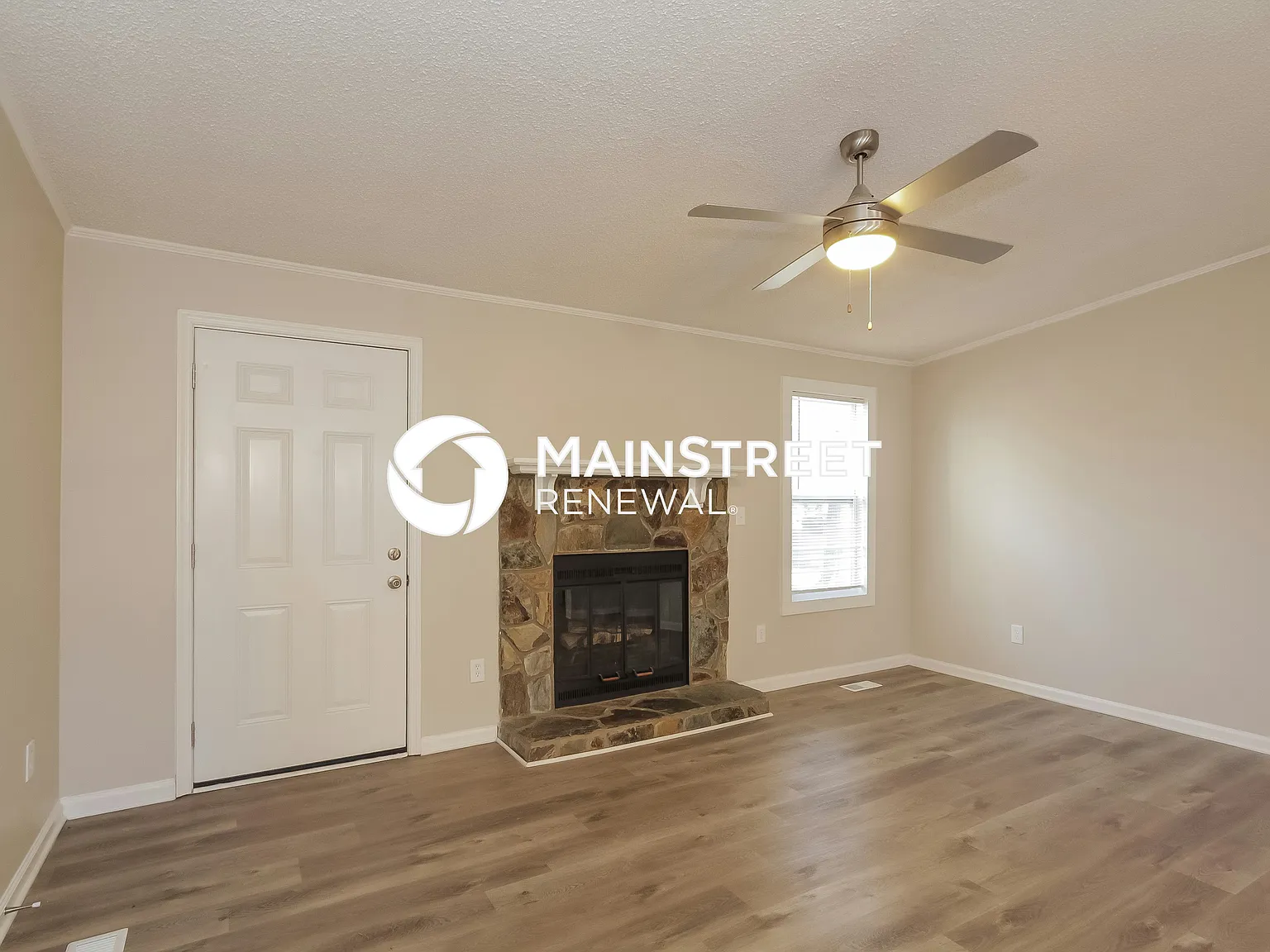 8022 Marin Dr — Photo 4