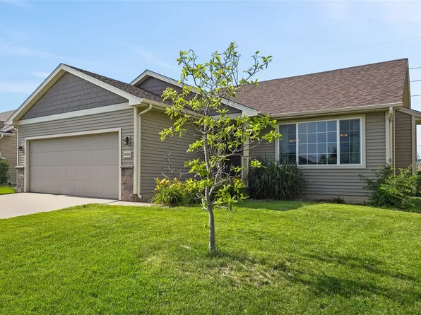 16215 Monroe Ct, Urbandale, IA 50323