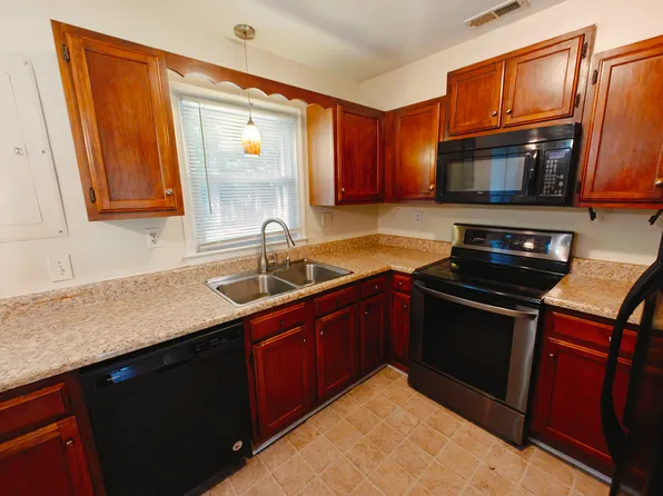 (undisclosed Address), Richmond, VA 23227