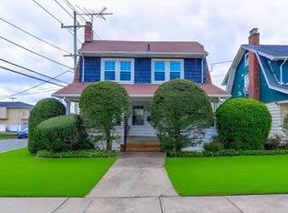 145 Garfield Pl, East Rockaway, NY 11518