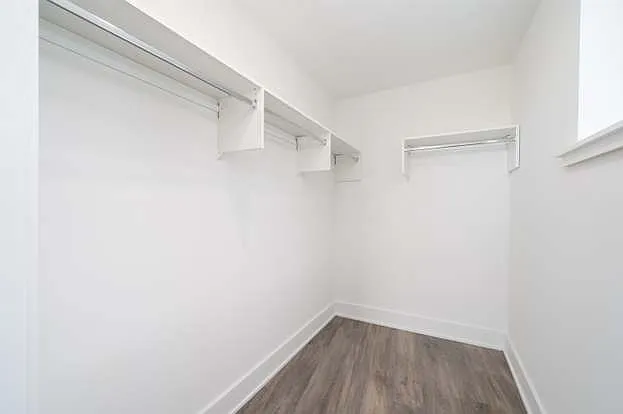 403 7th St #30 — Photo 4