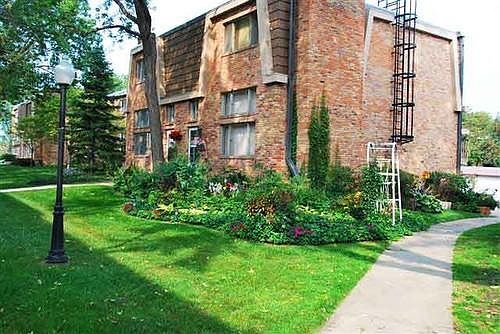 2nd image of 7333 Franklin Ave W