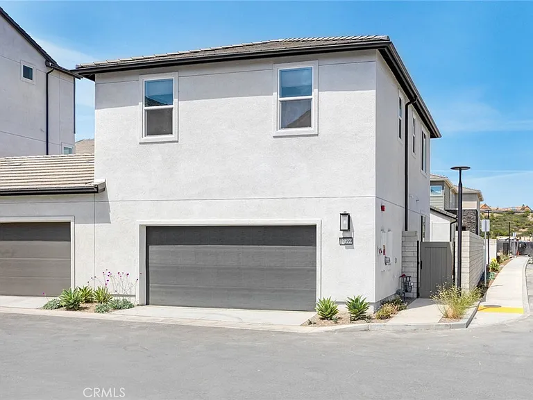 27399 Fox Den Pl — Photo 41