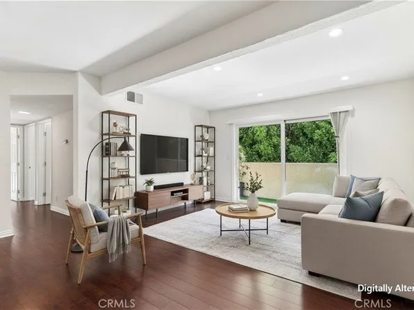 10636 Woodley Ave Unit 43, Granada Hills, CA 91344