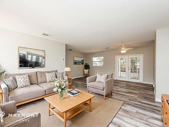 4th image of 1208 E Camellia Dr