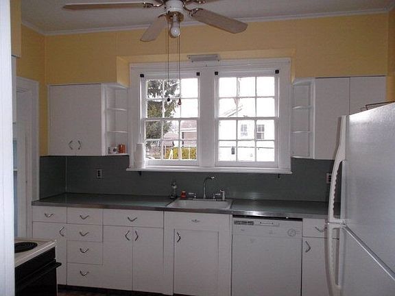 4th image of 2501 Grandview Ave