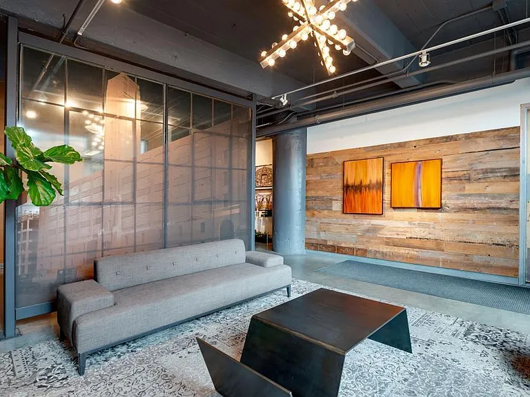 700 Washington Ave N #212 — Photo 17