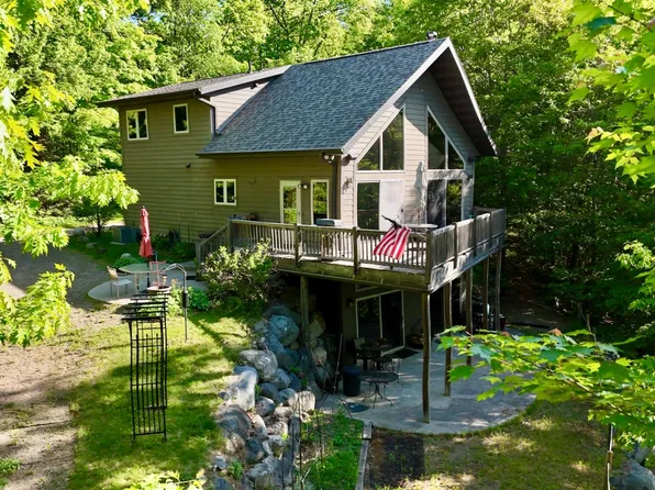 W1006 W Seven Island Lake Dr, Gleason, WI 54435