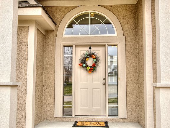 3rd image of 18121 Rollins Dr