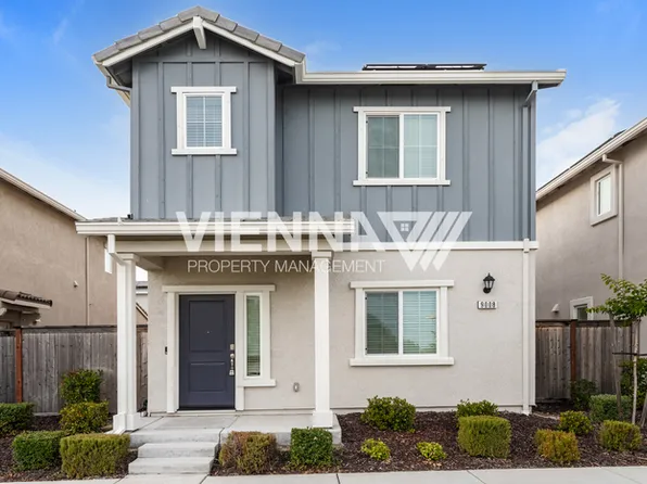 9008 Sausalito Ln, Roseville, CA 95747