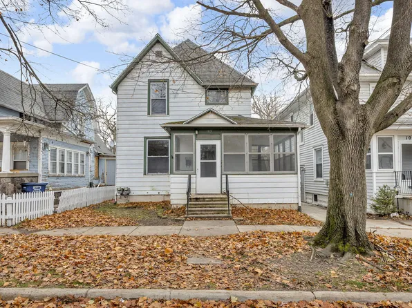 109 Edgewood St, Jackson, MI 49201