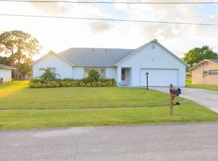 2302 SE Montauk St, Port Saint Lucie, FL 34952