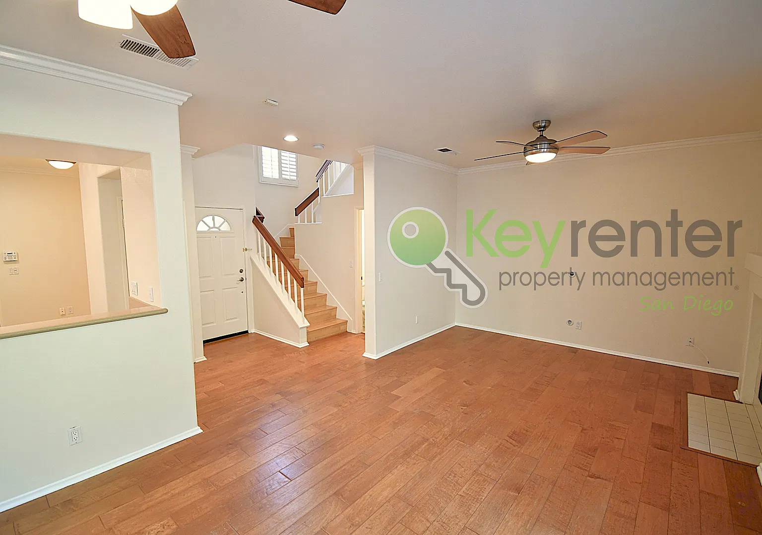 Two-Story Townhouse |Poway School District| 1.2 miles to I-15 Highway — Photo 4