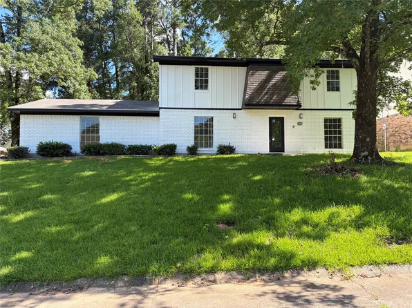 217 Medallion Cir, Shreveport, LA 71119