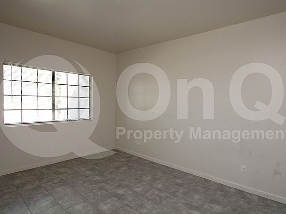4th image of 930 N Mesa Dr Unit 2005